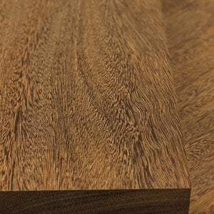Holzbrett aus Sucupira - Versandfertig